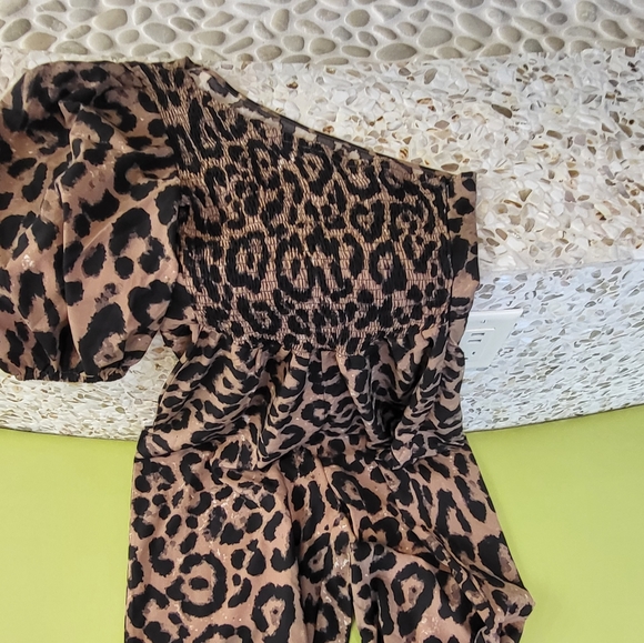 NWT Leopard print jumper - Picture 2 of 7